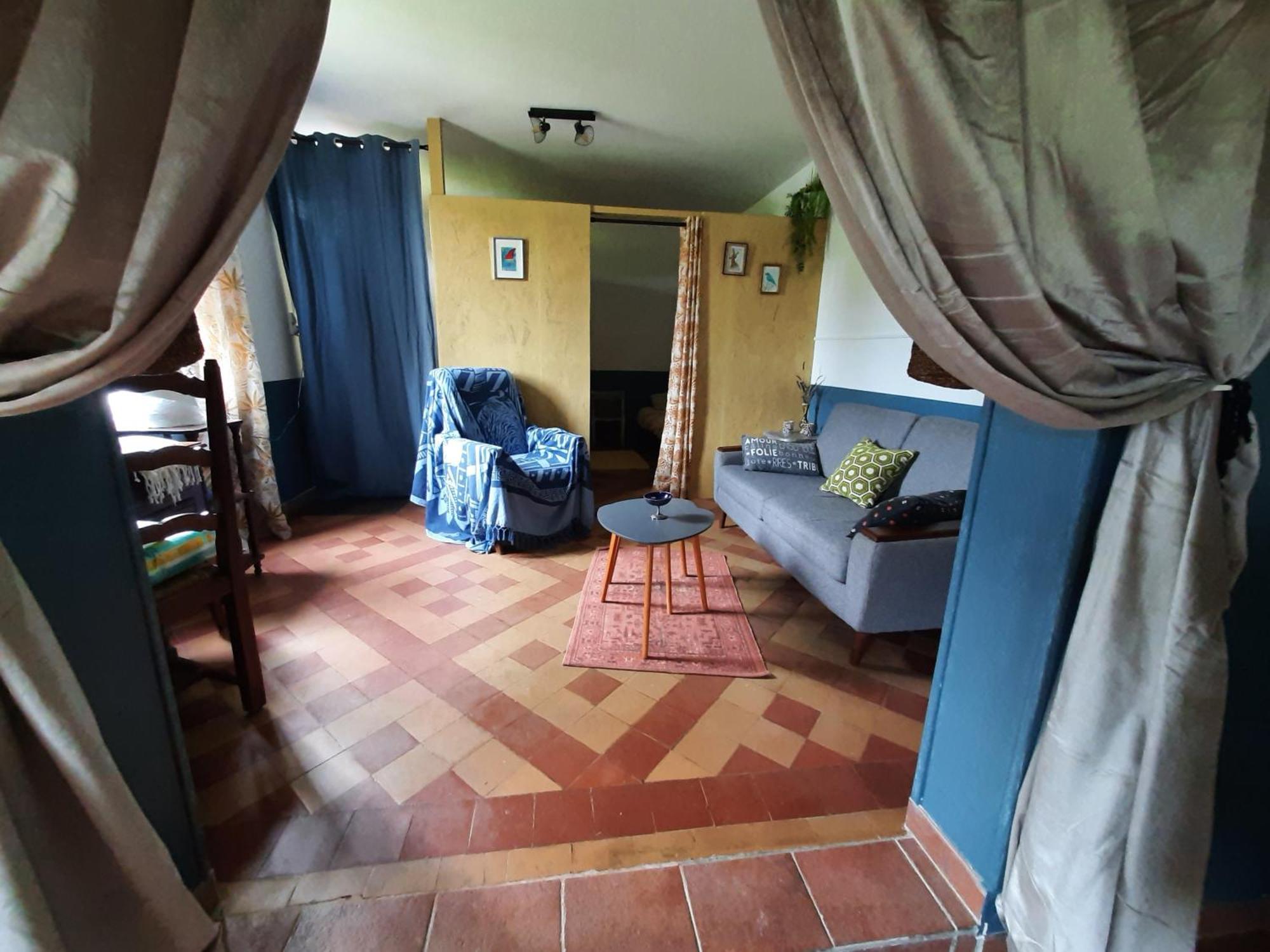 Notre Village Papillon Bed&Breakfast Neret Cameră foto